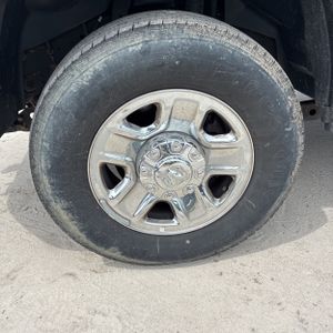 2024 RAM 3500 TRADESMAN thumbnail 17
