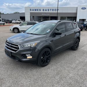 FORD ESCAPE SE - 1