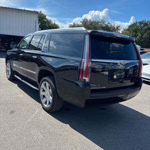 2019 Cadillac ESCALADE ESV LUXURY — фото 5