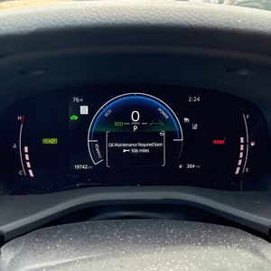 2025 Toyota CAMRY SE thumbnail 37