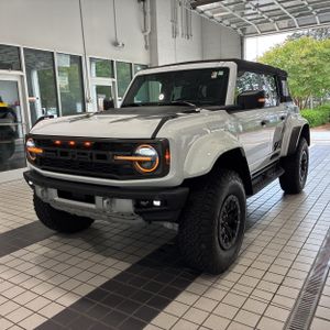 FORD BRONCO RAPTOR - 1
