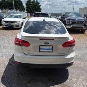 FORD FOCUS TITANIUM - 7