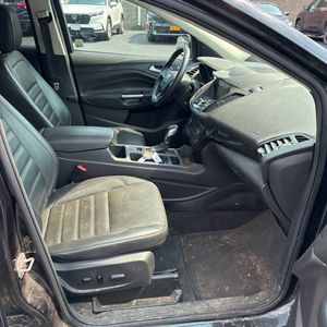 صورة مصغرة 33 لـ 2019 FORD ESCAPE TITANIUM