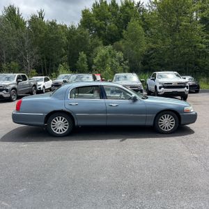 2004 Lincoln TOWN CAR SIGNATURE — фото 10