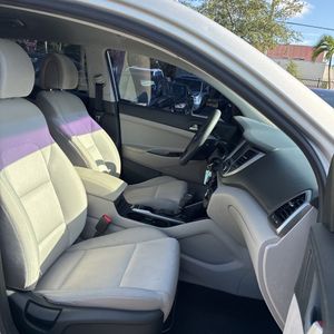 2018 Hyundai TUCSON SEL — миниатюра 32