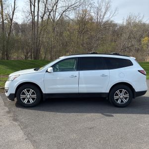 CHEVROLET TRAVERSE LT - 3