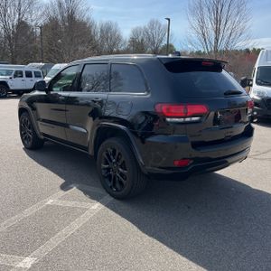 JEEP GRAND CHEROKEE LAREDO X - 3