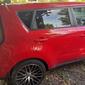 2017 KIA SOUL + 照片 8