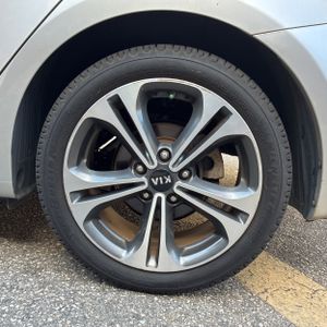 صورة 16 لـ 2014 KIA FORTE EX