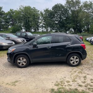 2019 Chevrolet TRAX LT photo 3