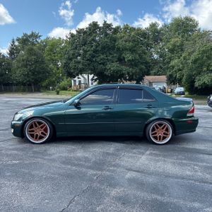 2001 Lexus IS 300 BASE — фото 3