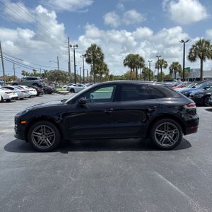 صورة 3 لـ 2021 Porsche MACAN S