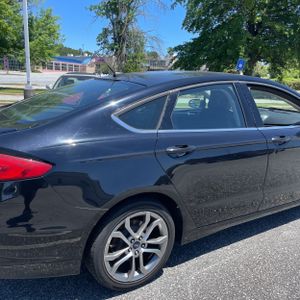 FORD FUSION SE - 9