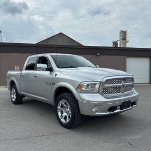 2015 RAM 1500 LARAMIE — фото 7
