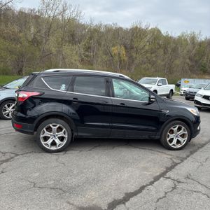 FORD ESCAPE TITANIUM - 10