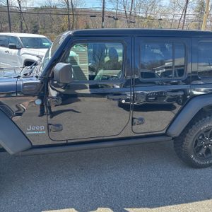 JEEP WRANGLER WILLYS 4XE - 4