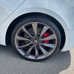 صورة 18 لـ 2020 Tesla MODEL 3 PERFORMANCE