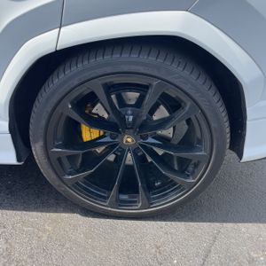 صورة مصغرة 18 لـ 2022 Lamborghini URUS BASE