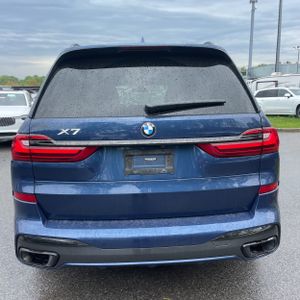 BMW X7 XDRIVE40I - 7