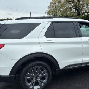 FORD EXPLORER XLT - 9