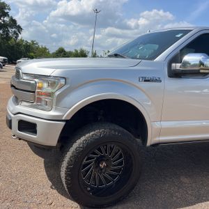 صورة 2 لـ 2019 FORD F-150 PLATINUM