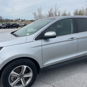 FORD EDGE SEL - 2