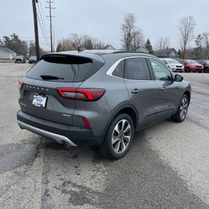 FORD ESCAPE PLATINUM - 8