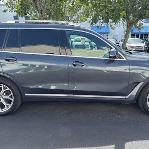 2021 BMW X7 XDRIVE40I 缩略图 11