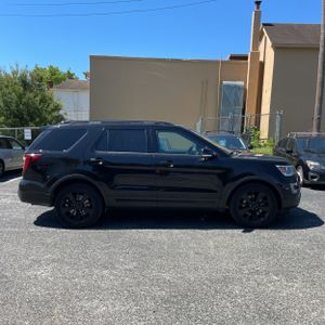FORD EXPLORER SPORT - 10