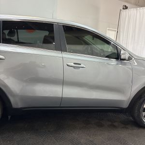 2022 KIA SPORTAGE LX thumbnail 11