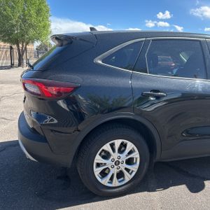 FORD ESCAPE ACTIVE - 9