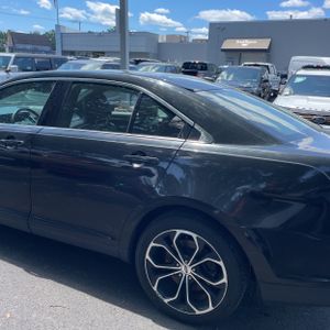 FORD TAURUS SHO - 6