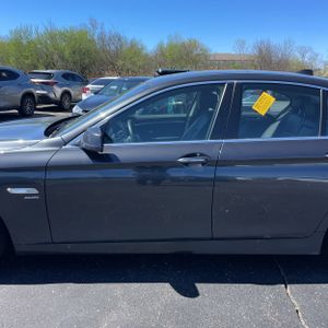 BMW 5-SERIES 528XI - 4