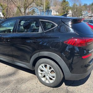 HYUNDAI TUCSON SE - 6