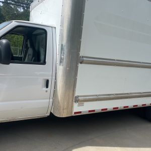 Ford E-Series Cutaway - 4