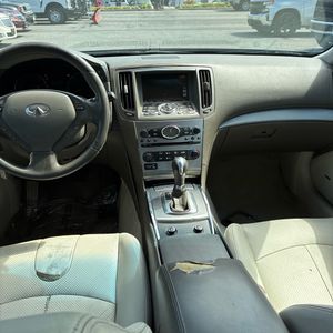 صورة 35 لـ 2010 Infiniti G37 JOURNEY