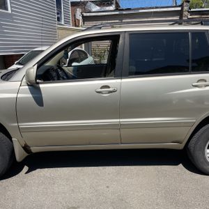 TOYOTA HIGHLANDER - 4