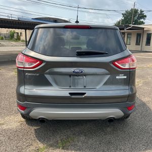 صورة 7 لـ 2015 FORD ESCAPE SE