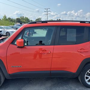 2021 JEEP RENEGADE LATITUDE — фото 4