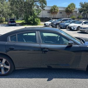 2014 Dodge CHARGER SXT — миниатюра 11