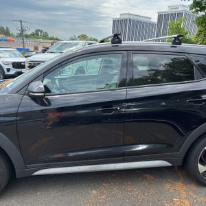 HYUNDAI TUCSON SPORT - 4