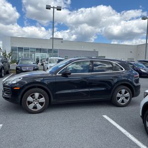 PORSCHE CAYENNE BASE - 3