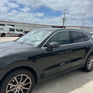 PORSCHE CAYENNE BASE - 2