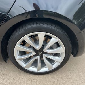 صورة مصغرة 16 لـ 2020 Tesla MODEL 3 LONG RANGE