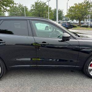 صورة مصغرة 11 لـ 2020 Jaguar F-PACE S