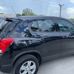 صورة 9 لـ 2022 Chevrolet TRAX LS