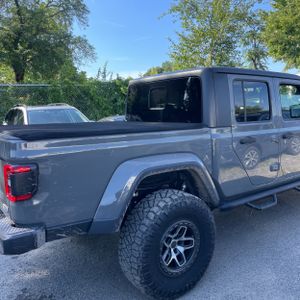 صورة 9 لـ 2020 JEEP GLADIATOR OVERLAND