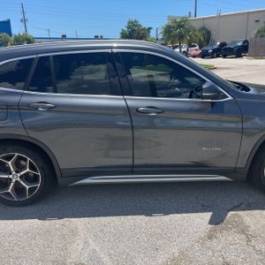 2016 BMW X1 XDRIVE28I 缩略图 11