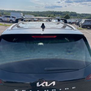 صورة مصغرة 16 لـ 2022 KIA TELLURIDE S