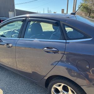 FORD FIESTA TITANIUM - 4